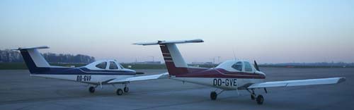 Avions sur le tarmac